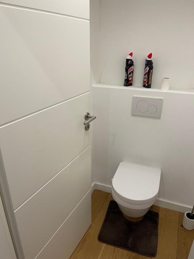 Superbe appartement au RDC avec parking gratuit Villerupt Extérieur photo